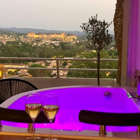 Panorama Suite & Spa-2