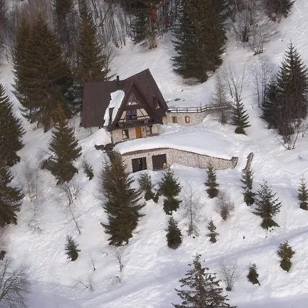 le chalet pointu de capucine-2