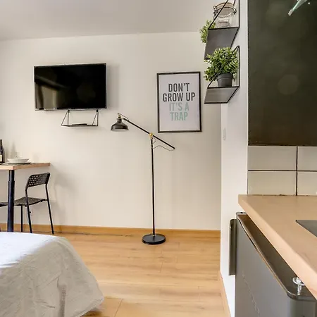 Suites indépendantes toutes équipées Leopold ou Carnot-2