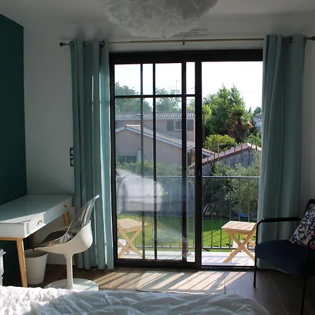 Le Jardin 51-3