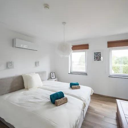 Cerf, ouvre-moi B&B-2