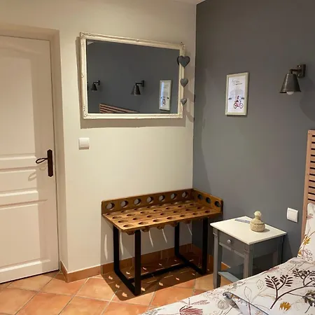 Chez Camille-2
