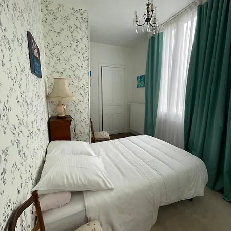 La Bonne Maison 3-2