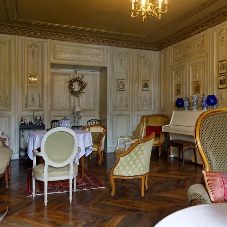 Chateau Du Four De Vaux-2
