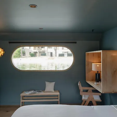 LA PENICHE - Bed And Bicycle - Aigues Mortes-2