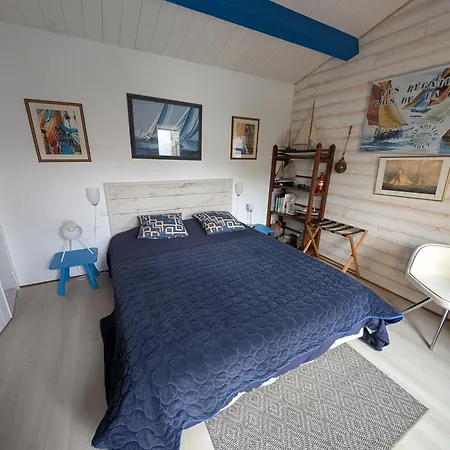 Les Yeux Bleus Bed&Breakfast-2