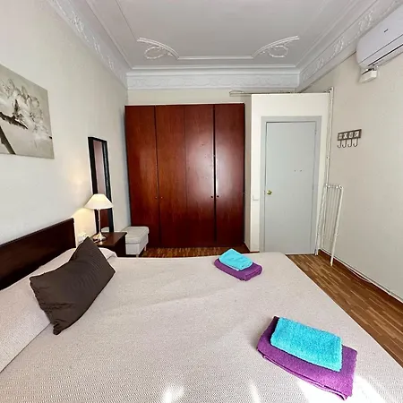 Rooms Aribau-3