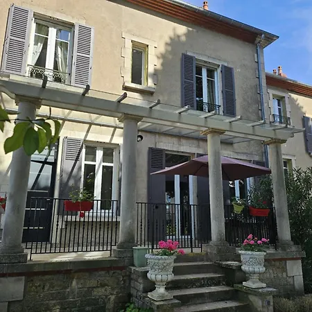 Chambres d'Hôtes Côté Parc-Côté Jardin-3