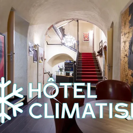 Hotel du Clocher-2