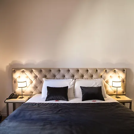 Chic & Town Luxury Rooms Piazza Di Spagna-2