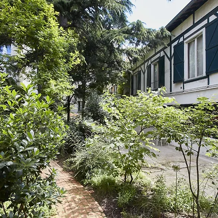 Eden Lodge Paris-2