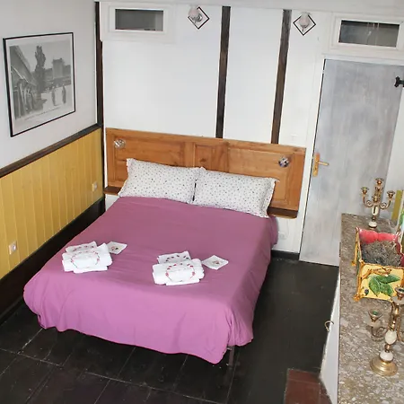 Chambres d'Hôtes L'Enclos des Jacobins-2