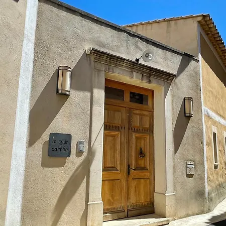 La Cour Carree-2