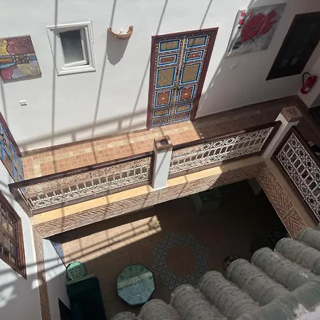 Riad Dihya & Rooftop Pool-2