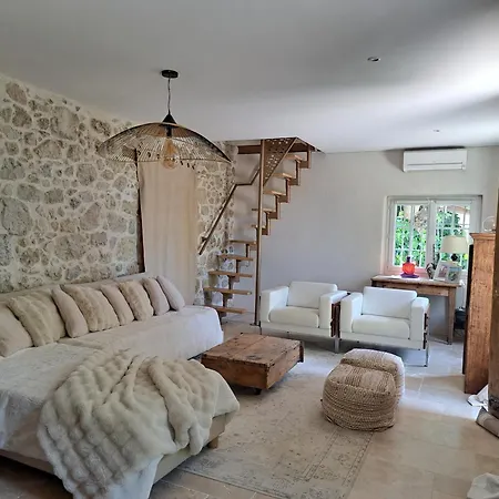Chambre dhôte avec vue&piscine Bastide de Marie Grasse-3