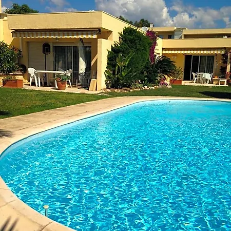 Villa C3 Arthur Rimbaub chambre d’hôte piscine proche mer plage 600m-2