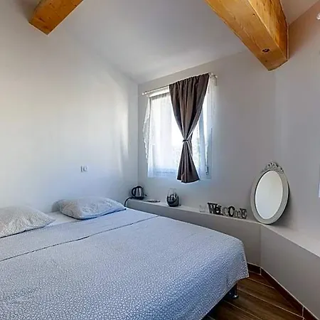 Alpinias Bed And Breakfast-3