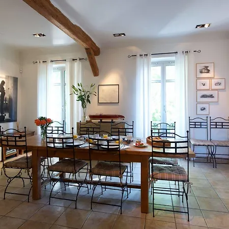Rue Sade Bed & Breakfast-2