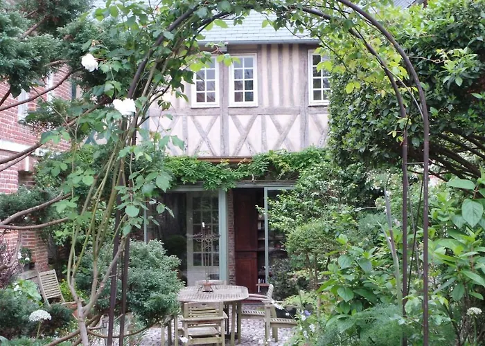 Le Clos Ste Anne Eu (Seine-Maritime)