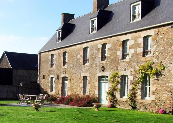 La Vieille Foulonnière : Chambres d'hôtes&Permaculture Pontorson