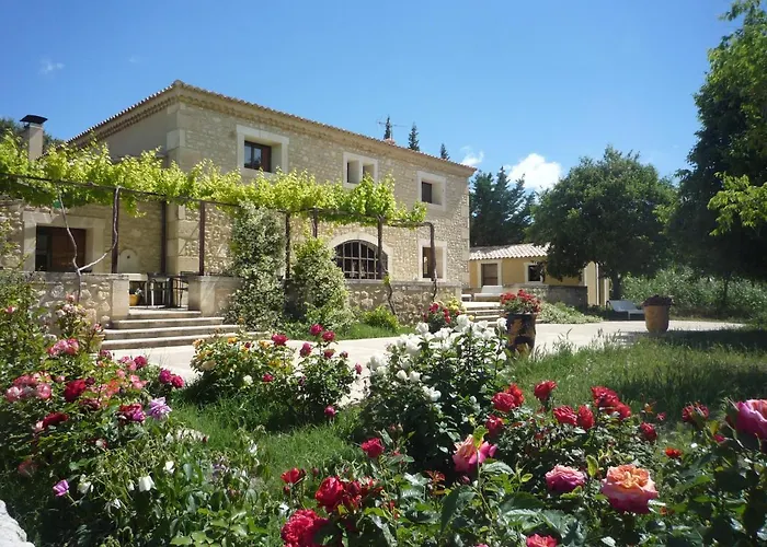 Bed and Breakfast Mas Saint-Joseph à Fontvieille