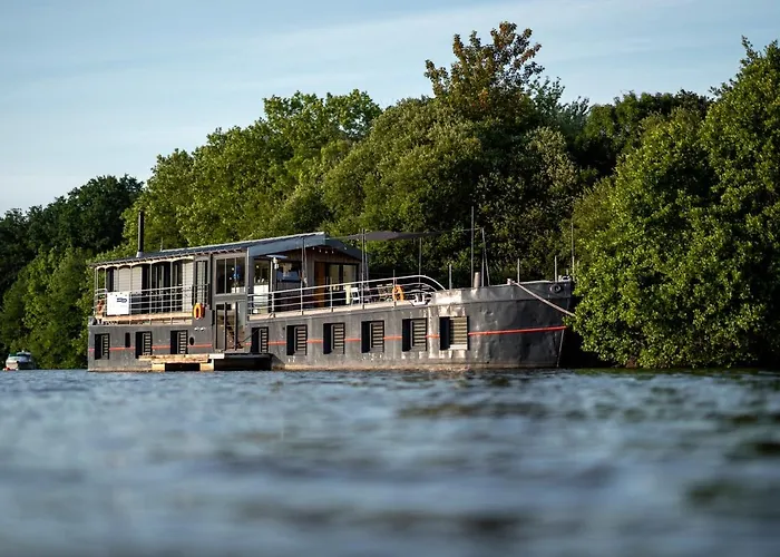 Chambre d'hôteLa Rivière House - Péniche Carpe Diem