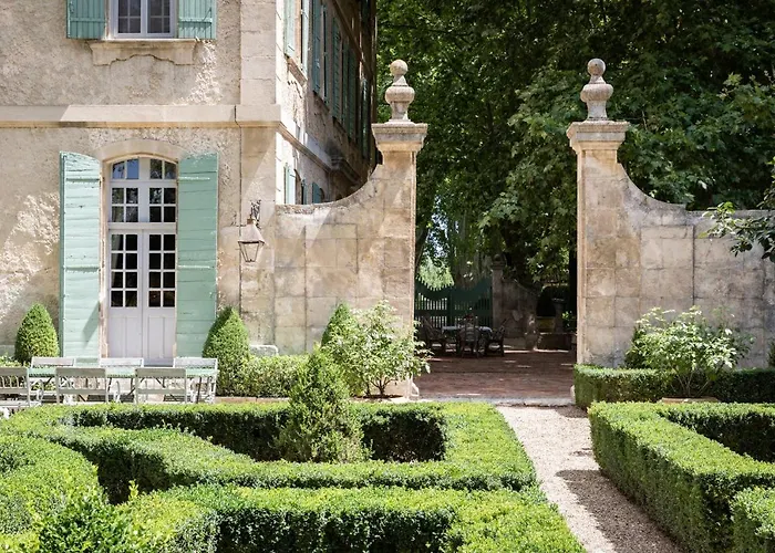 Bed and Breakfast Domaine de Chalamon à Saint-Rémy-de-Provence