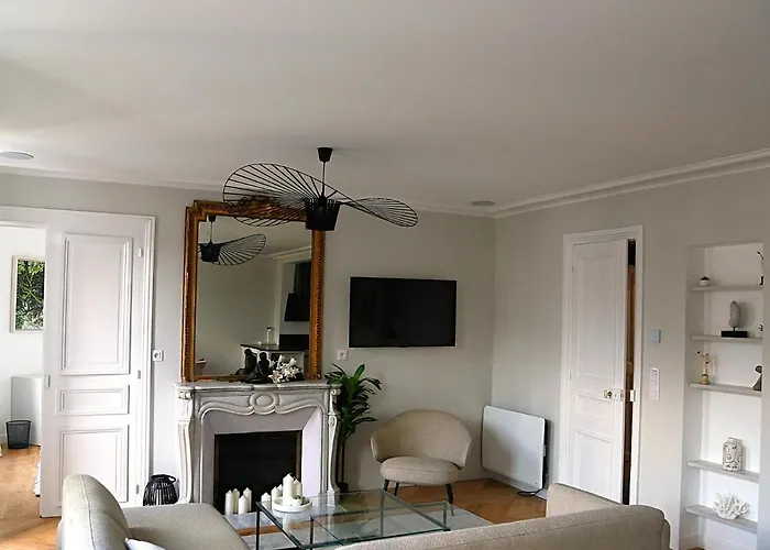 Bed and breakfast Le Ciel de Paris - Montparnasse&Jardin du Luxembourg