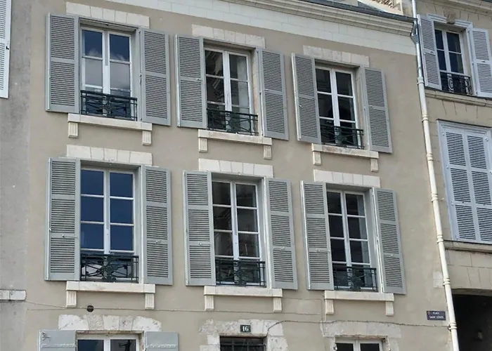 Au 16 Place Saint Louis Blois