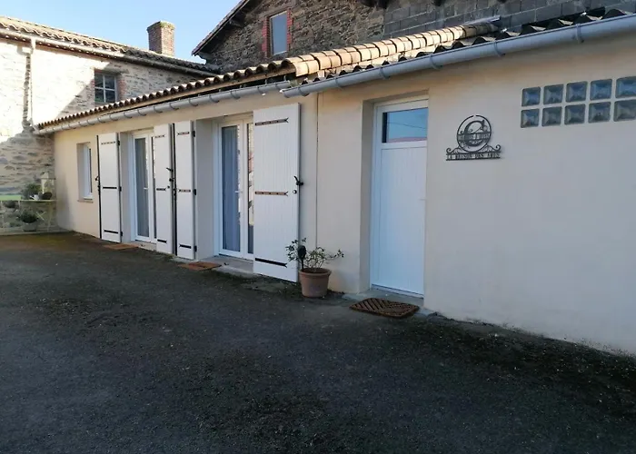 La Maison des Amis Les Essarts 