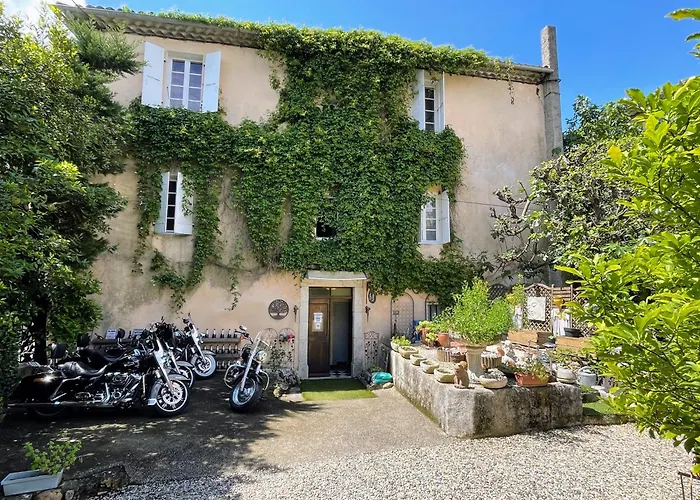 Maison du Manoir Vallon-Pont-dʼArc
