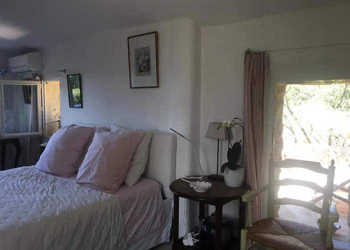B&B Julie Le Jardin Vaison-la-Romaine