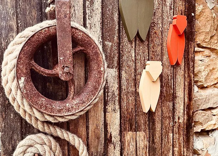 La grange des amoureux piscine jacuzzi et massages Le Beausset