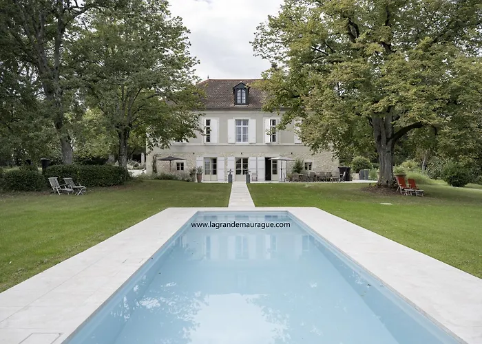 Bed and Breakfast La Grande Maurague à Condom