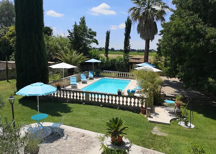 Le Mas Des Agapes Beaucaire 