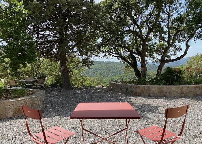 Bed and Breakfast Les Aurochs à Grimaud