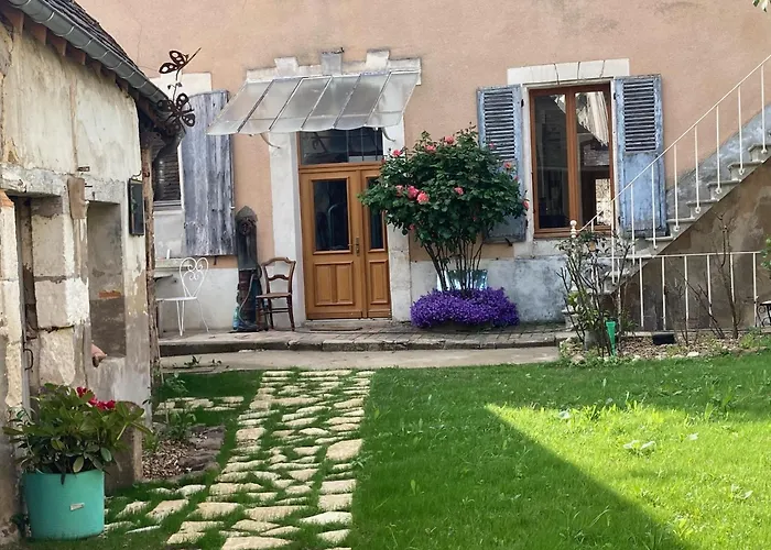 Sur les Ailes du Papillon-La Suite Saint-Sauveur-en-Puisaye