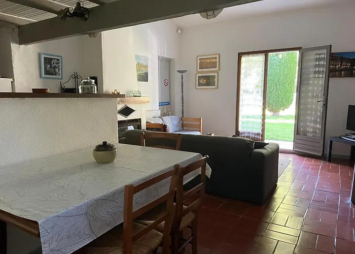 Chambre d'hôteMas Grimaud - Chambres D'hôtes Familiales