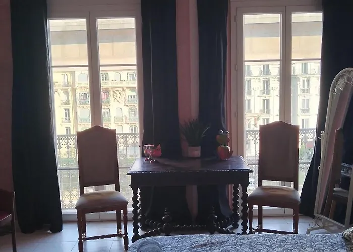 Chez Brigitte Guesthouse Nice