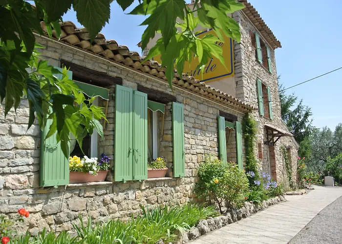Bed and Breakfast La Vieille Bastide à Flayosc