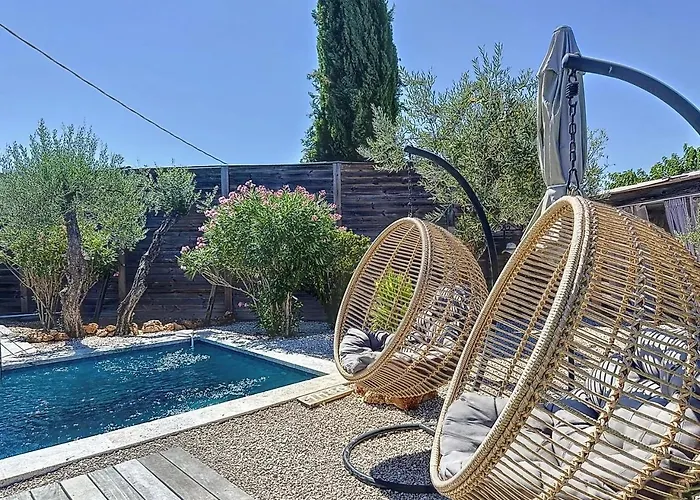 Guesthouse Le Mas De Cotignac