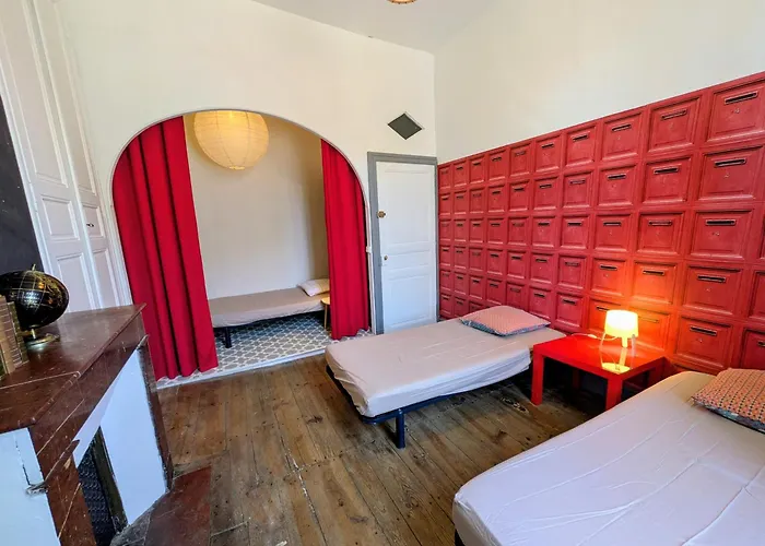 Bed and Breakfast White Chapel à Condom