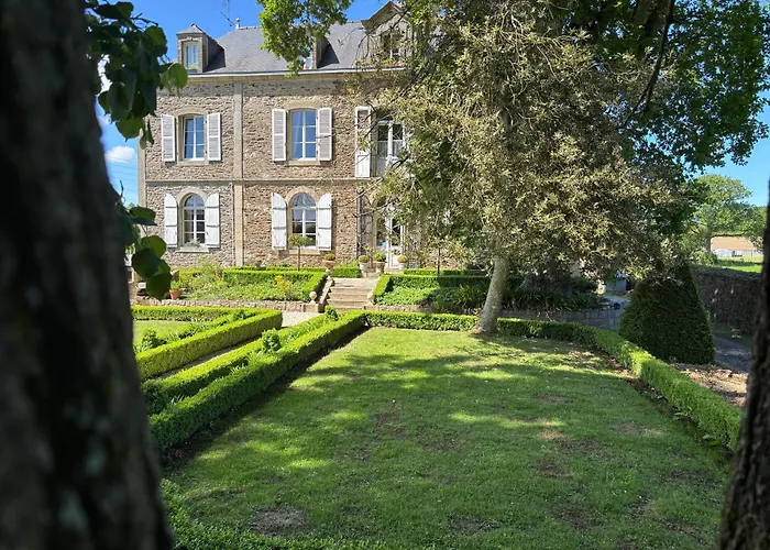 Bed and Breakfast Le Manoir de la Bigotière à Pleslin-Trigavou