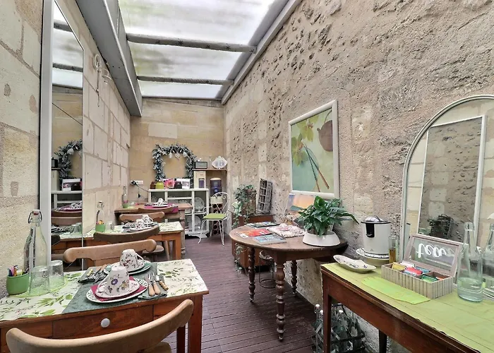 B&B Le Miroir aux Fées Bordeaux
