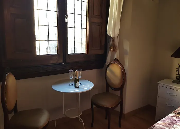Lady Luna B&B Florence