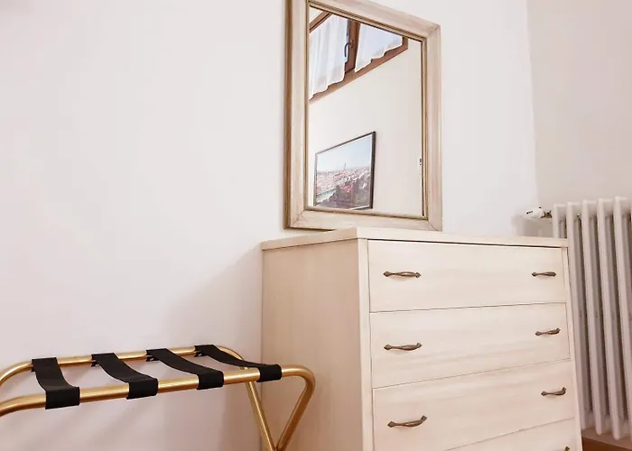 Lady Luna B&B Florence