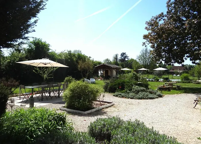 Chambres&Tables d'Hôtes L'Ostal de Pombonne