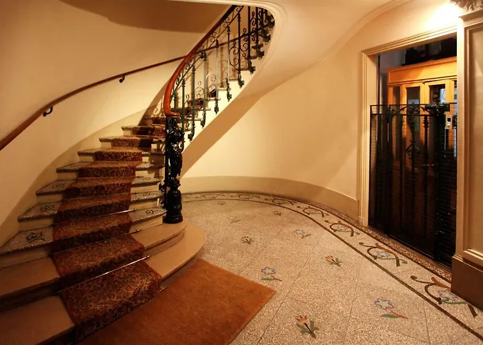 Bed and Breakfast Cote Montmartre à Paris