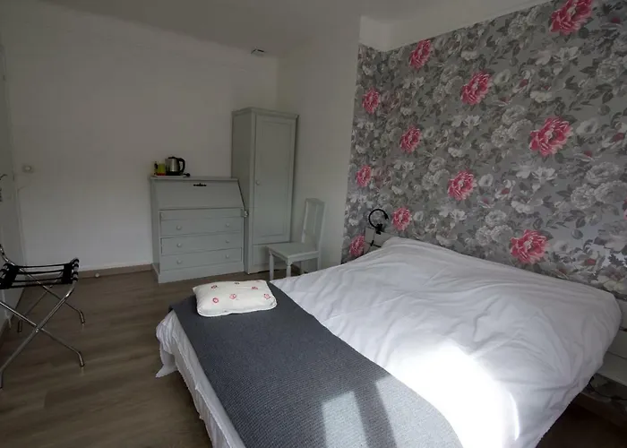 Au Jardin Saint Laurent Eu (Seine-Maritime)