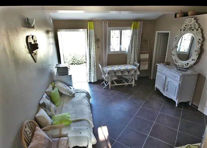 Bed and Breakfast La Bastide des Sources à Le Castellet 